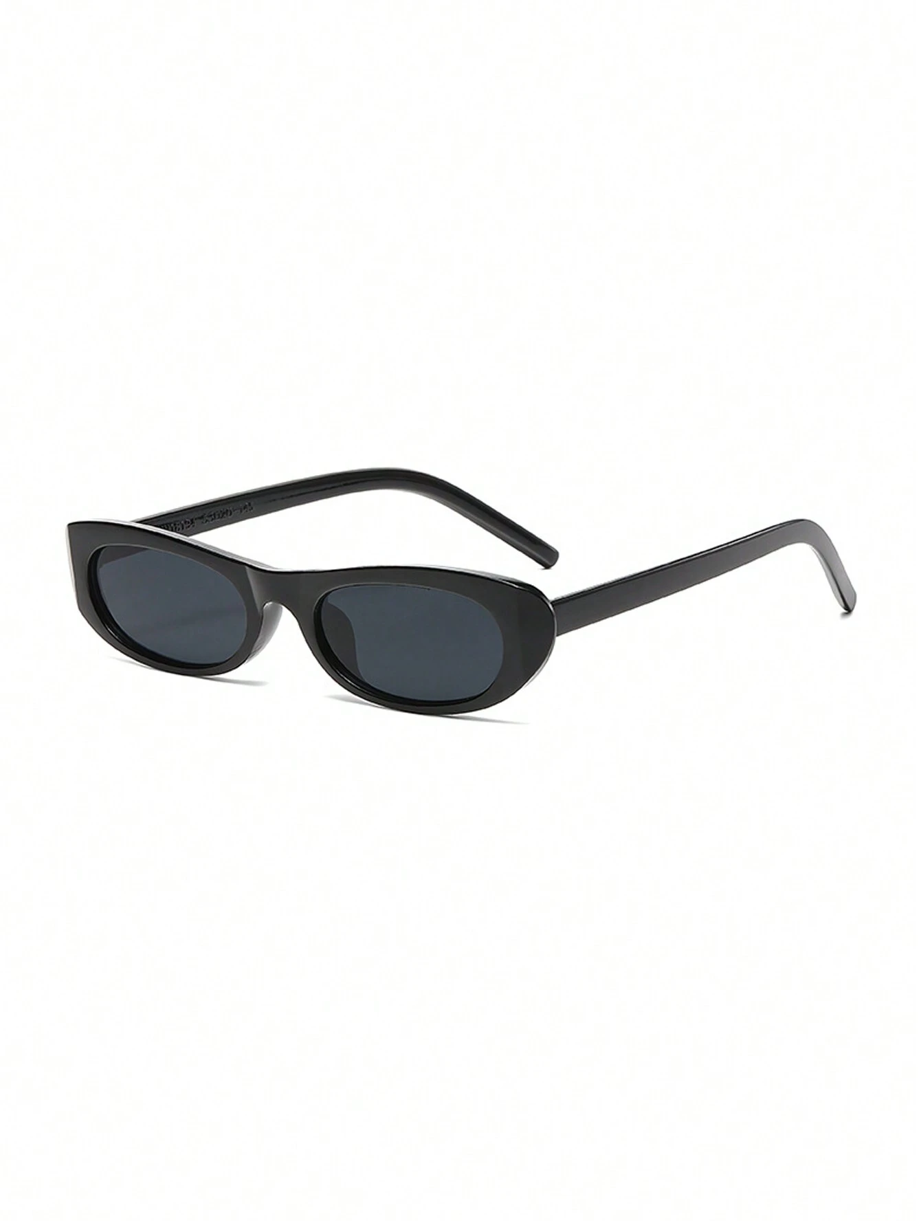 Sleek Black Retro Oval Sunglasses