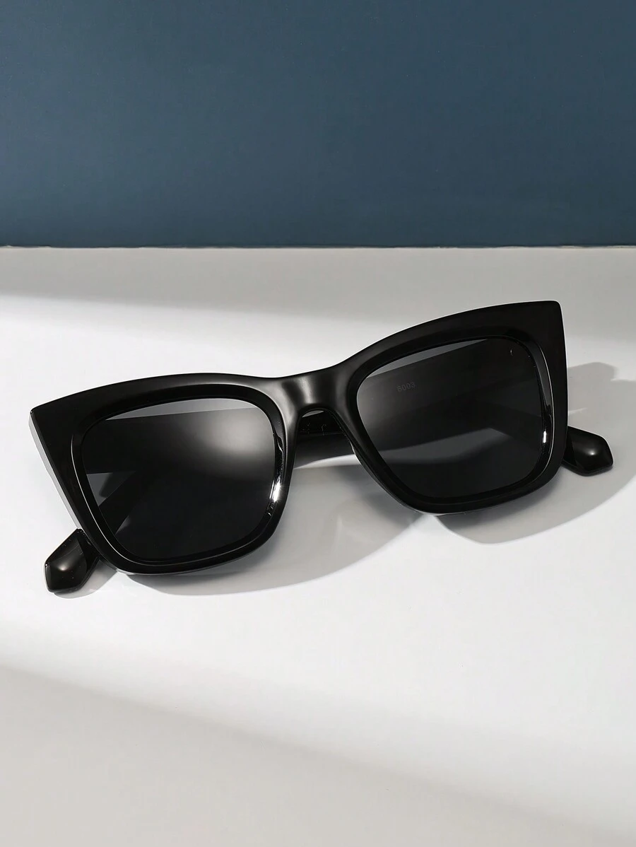 Classic Black Square Frame Sunglasses