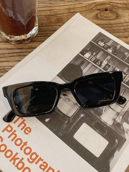 Modern Black Rectangle Frame Sunglasses with Gold Detail