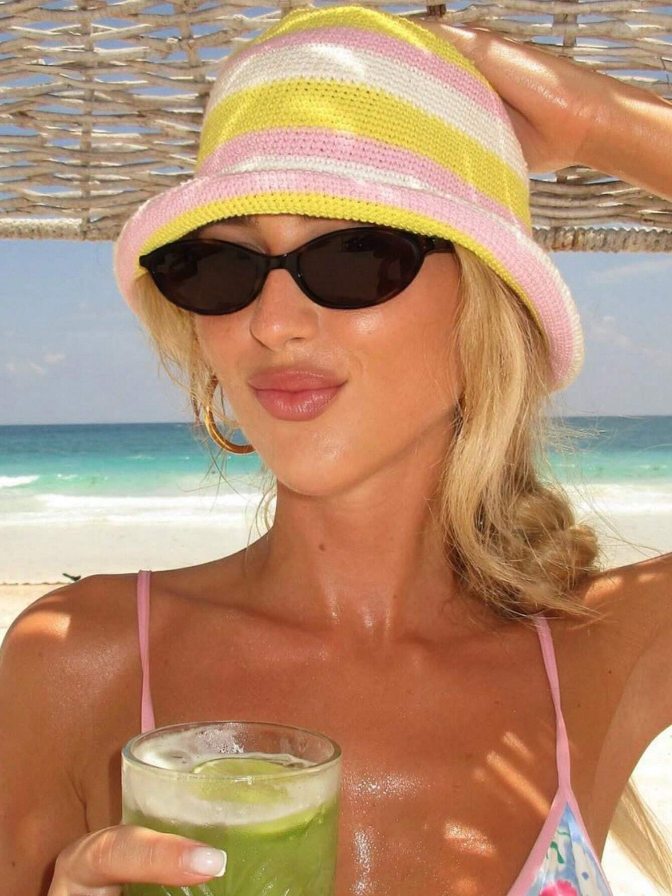 Trendy Black Oval Retro Sunglasses